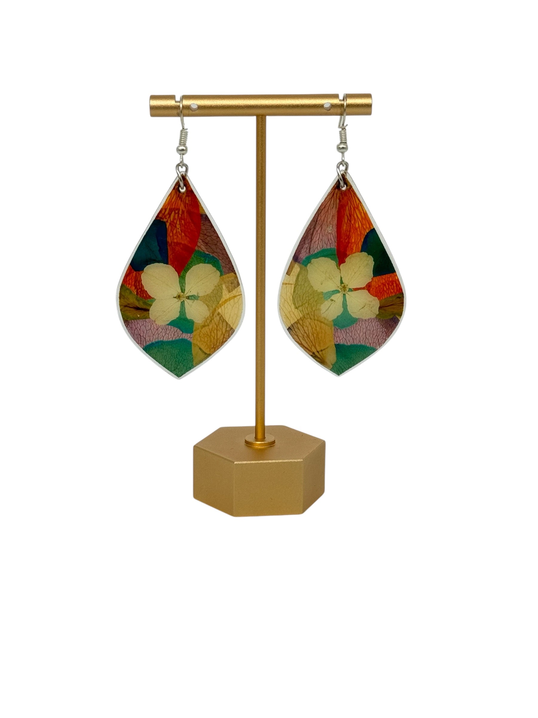 Tear Drop Natural Pressed Flower Earrings - Corazón Clothing